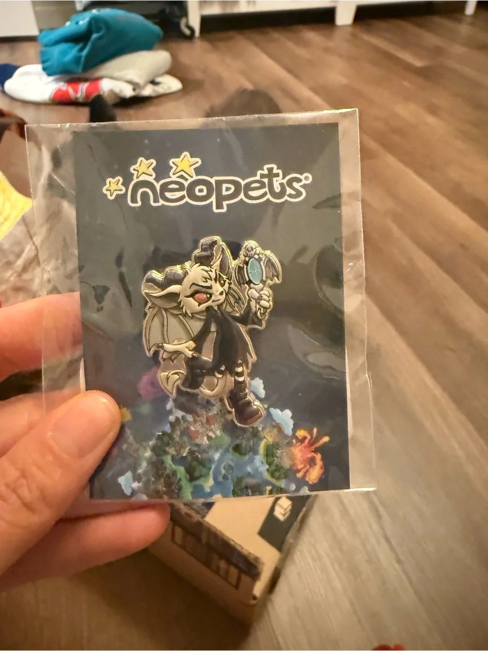 Vira Neopets Pin - no code!